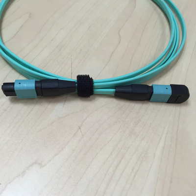 MPO/UPC - Homem MPO/APC - Fêmea Fibra Óptica Patch Cable OM3 FTTH 12 núcleos Fibra Óptica Patch Cord