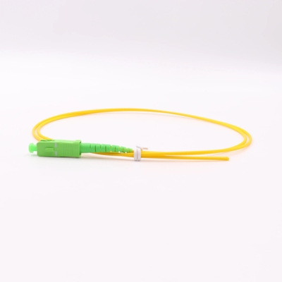 Cabo de ligação de fibra óptica Pigtails SC/APC G652D Monomodo LSZH 1M Simplex 2.0mm Pigtails de fibra óptica