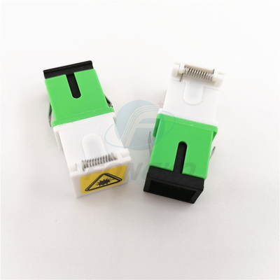 Adaptador de Fibra de Modo Único Shell Branca Verde SC/APC Adaptador de Obturador Automático com estilhaços de metal e estabilidade de temperatura ≤ 0,20 dB