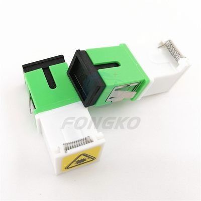 Adaptador de Fibra de Modo Único Shell Branca Verde SC/APC Adaptador de Obturador Automático com estilhaços de metal e estabilidade de temperatura ≤ 0,20 dB