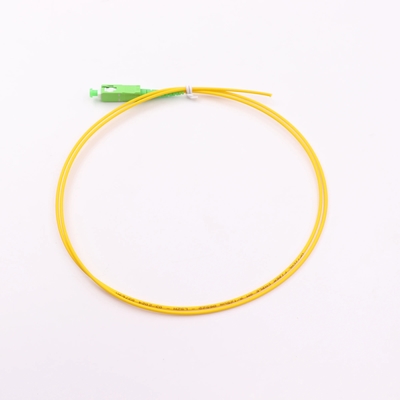 Cabo de ligação de fibra óptica Pigtails SC/APC G652D Monomodo LSZH 1M Simplex 2.0mm Pigtails de fibra óptica