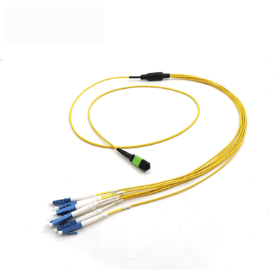 MPO Fêmea a 8 12 24 núcleos LC UPC Cable de ruptura de modo único Cabos de fibra óptica