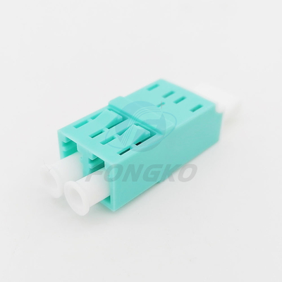 Adaptador de fibra ótica plástico frente e verso do LC OM3 com obturador Flangeless do metal